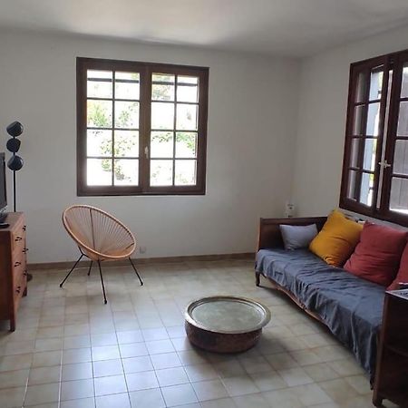 Appartement Au Fond Du Jardin Saint Jean du Pin Екстер'єр фото